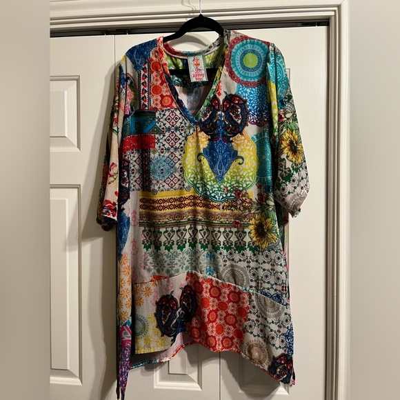 Johnny Was Tops - Johnny Was Gigi V-Neck Tunic